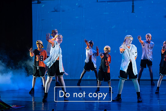 Encore_Act 1_RED-1177