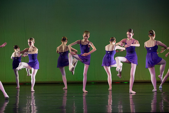 838-Danscentre HMT12 Act2