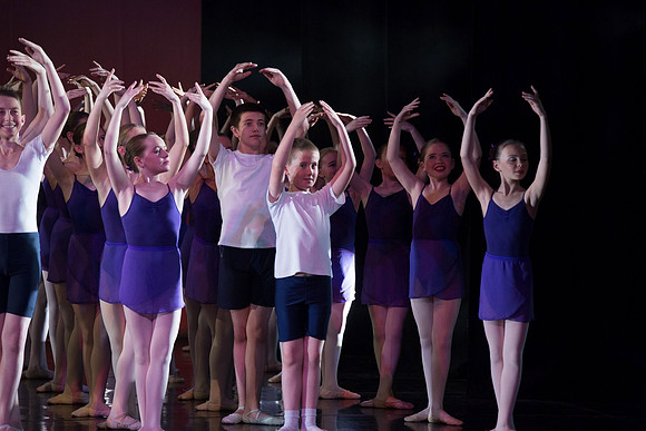 878-Danscentre HMT12 Act2