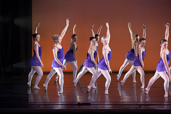 865-Danscentre HMT12 Act2