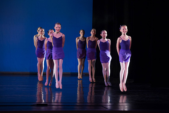 812-Danscentre HMT12 Act2