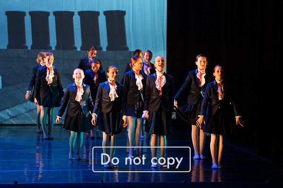Encore_Act 1_RED-1042