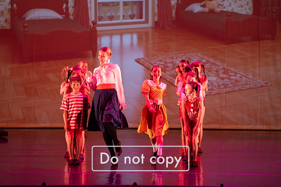 Encore_Act 1_RED-1079