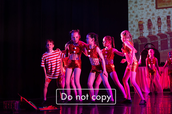 Encore_Act 1_RED-1073