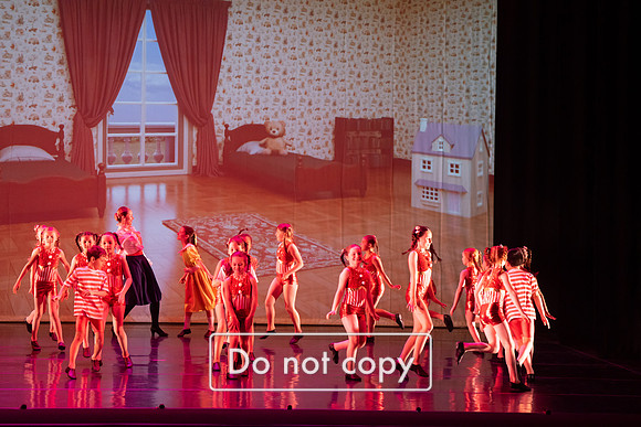 Encore_Act 1_RED-1078
