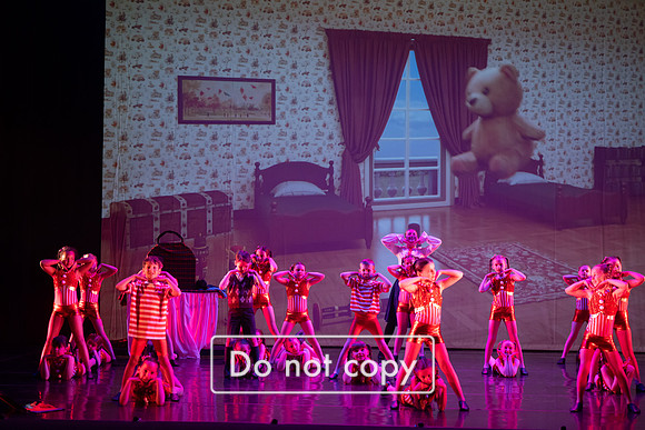 Encore_Act 1_RED-1072