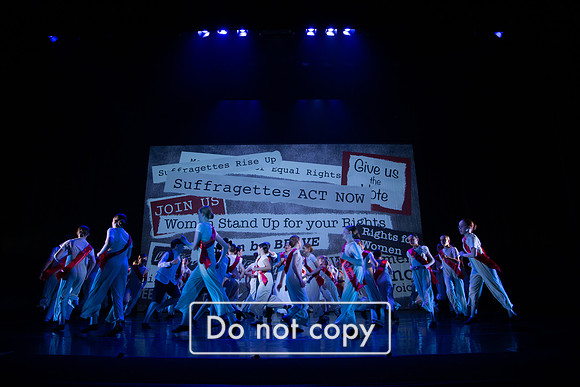 Encore_Act 1_RED-1138
