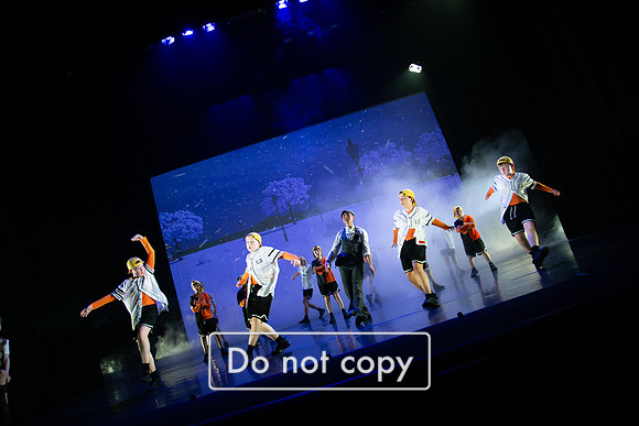Encore_Act 1_RED-1200