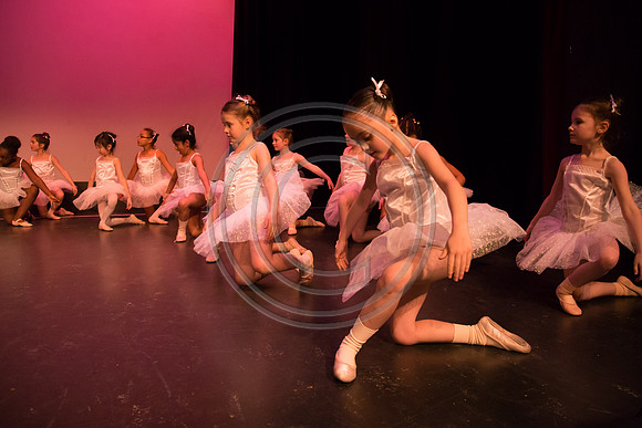 173-Cast C - Born to Dance